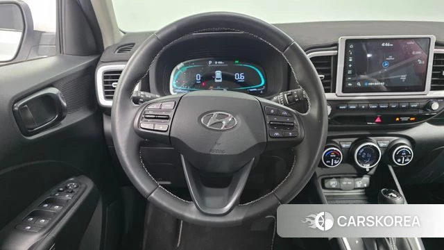Hyundai Venue 2025 Белый из Кореи, фото 5