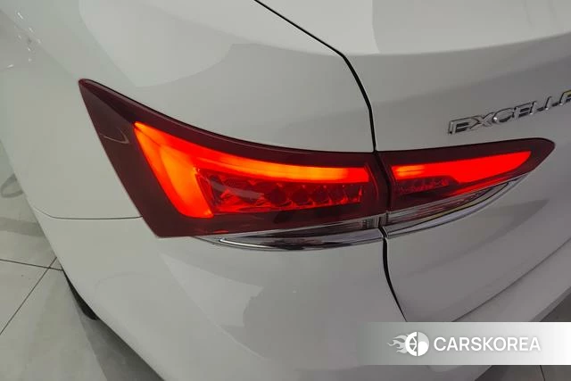 Buick Yinglang 2022 Белый из Китая, фото 5