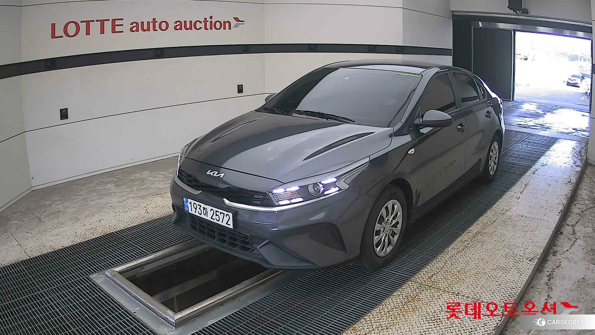 Kia K3 2022 Platinium Graphite из Кореи, фото 5