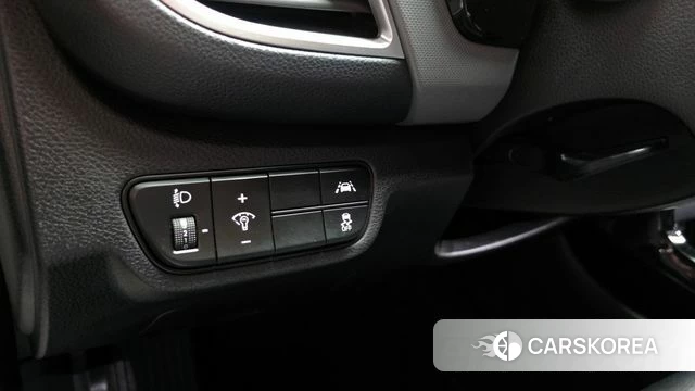 Kia Seltos 2022 Белый из Кореи, фото 5