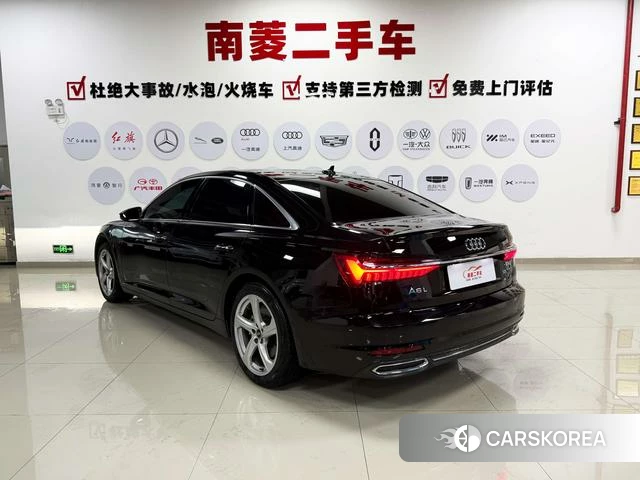 Audi A6L 2022 Черный из Китая, фото 5