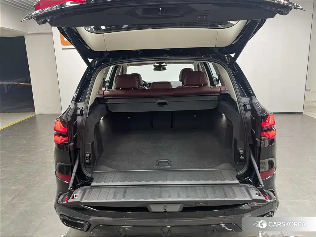 BMW X5 2025 Черный из Китая, фото 5