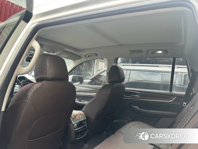 Roewe RX8 2022 Белый из Китая, фото 5