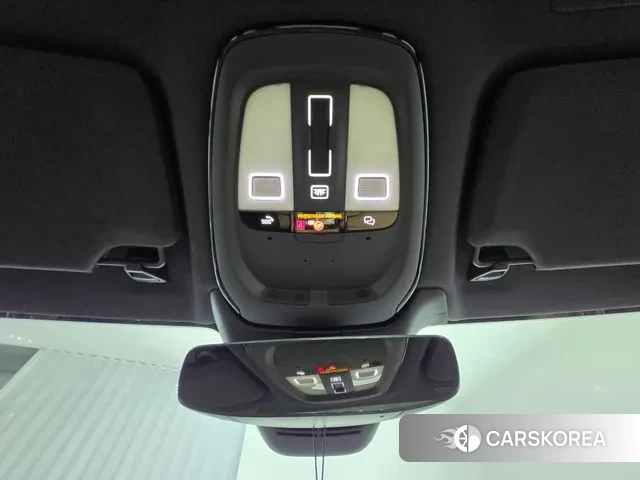 Volvo V90 Cross-Country 2024 Белый из Кореи, фото 5