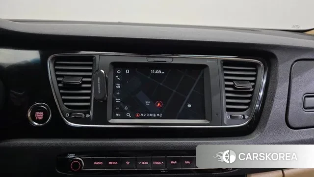 Kia The New Carnival 2019 Белый из Кореи, фото 5