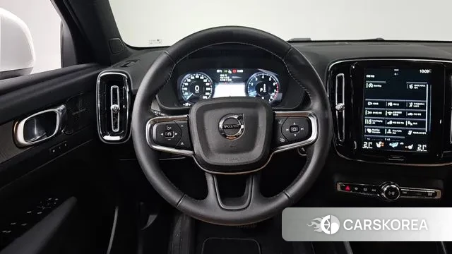 Volvo XC40 2021 Белый из Кореи, фото 5