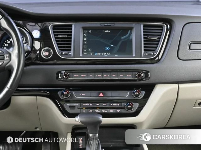 Kia The New Carnival 2018 Белый из Кореи, фото 5