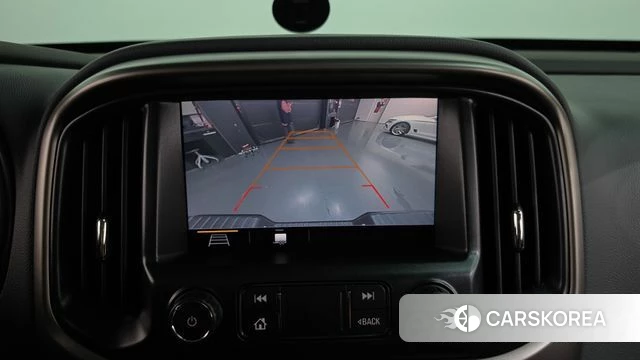 Chevrolet (GM Daewoo) Real New Colorado 2022 Серебристо-серый из Кореи, фото 5
