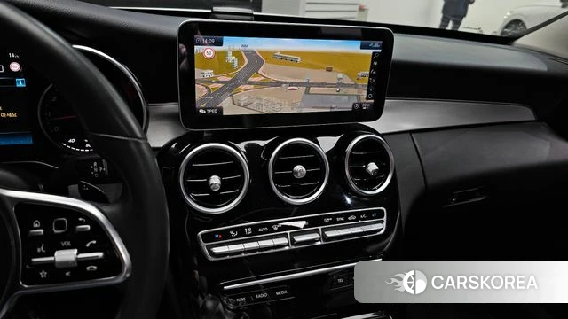 Mercedes-Benz C-Class W205 2020 Белый из Кореи, фото 5