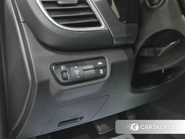 Kia Seltos 2022 Белый из Кореи, фото 5