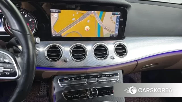 Mercedes-Benz E-Class W213 2019 Черный из Кореи, фото 5