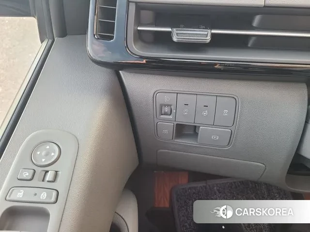 Hyundai Staria 2023 Серый из Кореи, фото 5