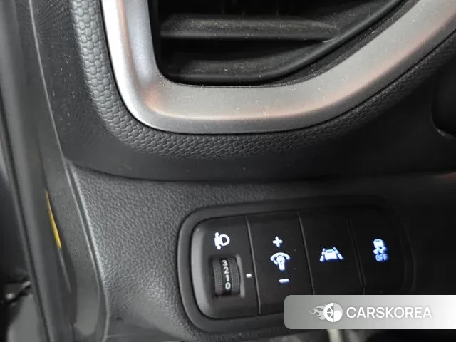 Hyundai Venue 2019 Серый из Кореи, фото 5