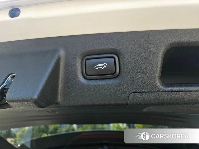 Hyundai The New Santa Fe 2022 Белый из Кореи, фото 5