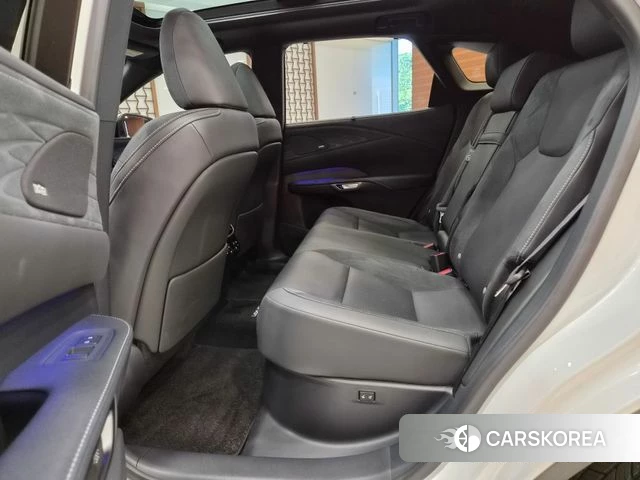 Lexus RX450h + 5th generation 2025 Жемчужный цвет из Кореи, фото 5