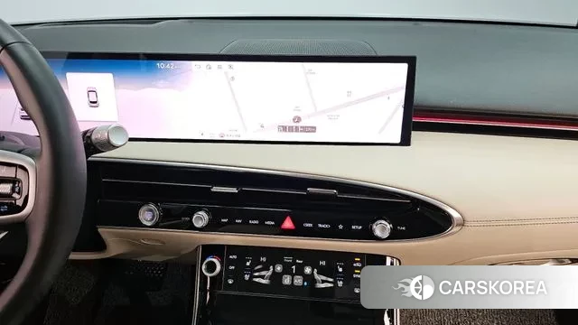 Genesis GV70 2025 Белый из Кореи, фото 5