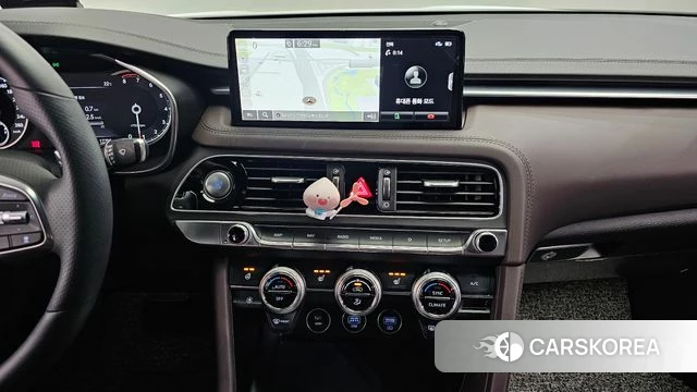 Genesis The New G70 2023 Белый из Кореи, фото 5