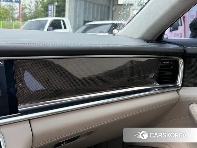 Porsche Panamera (971) 2018 Серый из Кореи, фото 5