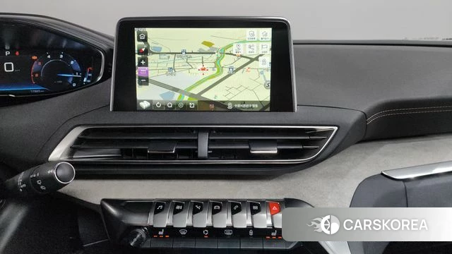Peugeot 5008 second generation 2020 Белый из Кореи, фото 5