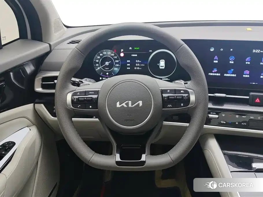 Kia Sportage 2023 Белый из Китая, фото 5