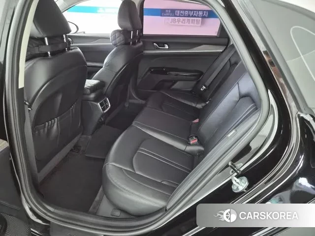 Kia K5 3rd generation 2021 Черный из Кореи, фото 5