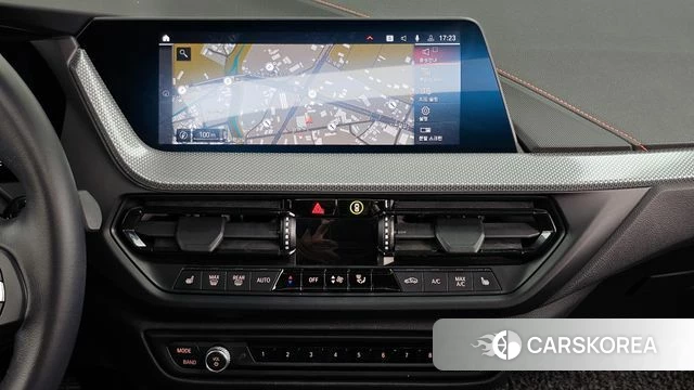 BMW 1 Series (F40) 2021 Белый из Кореи, фото 5