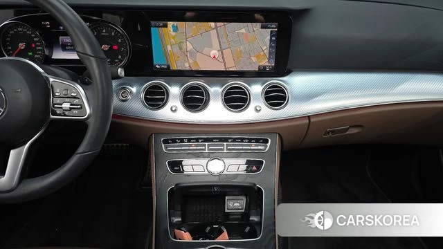 Mercedes-Benz E-Class W213 2019 Белый из Кореи, фото 5