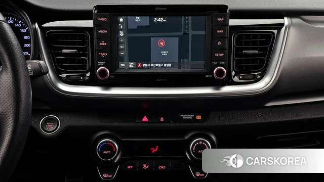 Kia Stonic 2018 Синий из Кореи, фото 5