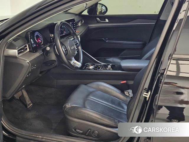 Kia K5 3rd generation 2023 Черный из Кореи, фото 5