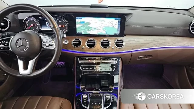 Mercedes-Benz E-Class W213 2020 Белый из Кореи, фото 5