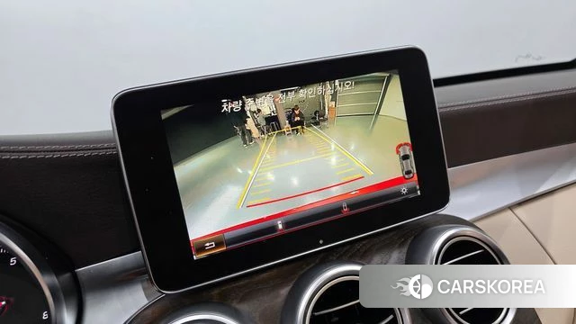 Mercedes-Benz C-Class W205 2018 Красный из Кореи, фото 5