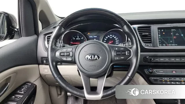 Kia The New Carnival 2018 Черный из Кореи, фото 5