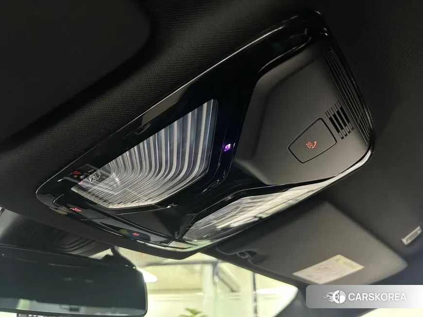 BMW M4 (G82) 2023 Цвет галактики из Кореи, фото 5