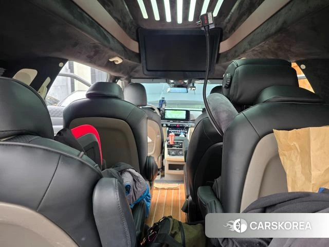 Kia Carnival 4th generation 2023 Черный из Кореи, фото 5