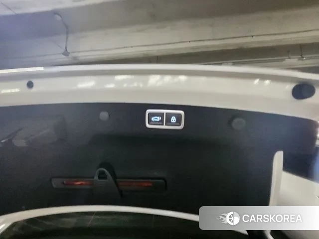 Hyundai Grandeur (GN7) 2023 Белый из Кореи, фото 5