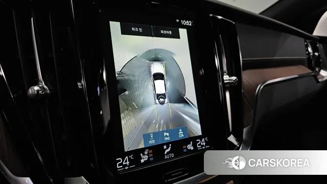 Volvo S60 3rd generation 2021 Белый из Кореи, фото 5