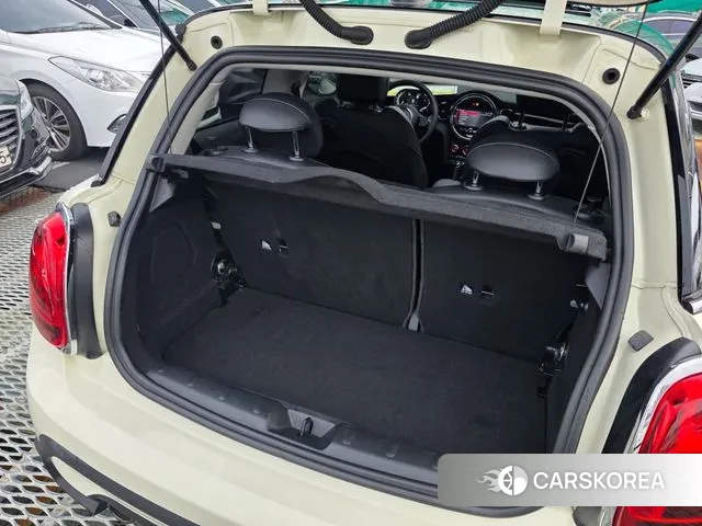 Mini Cooper 2022 Жемчужный цвет из Кореи, фото 5