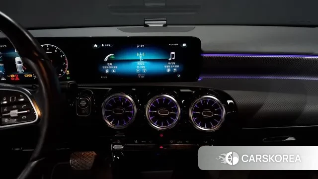 Mercedes-Benz A-Class W177 2023 Белый из Кореи, фото 5