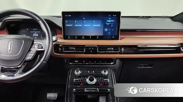 Lincoln Nautilus First generation 2023 Серебристо-серый из Кореи, фото 5