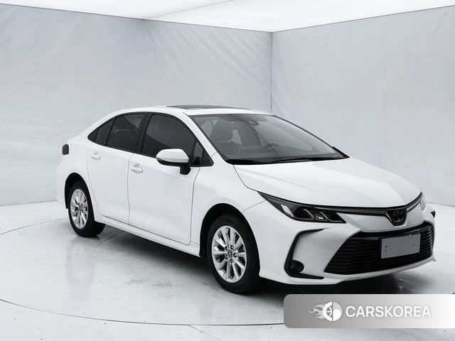 Toyota Corolla 2021 Белый из Китая, фото 5