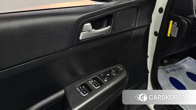 Kia Sportage 4th Generation 2018 Белый из Кореи, фото 5