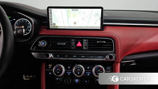 Genesis The New G70 2021 Белый из Кореи, фото 5