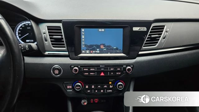 Kia Niro 2018 Серый из Кореи, фото 5