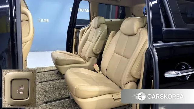 Kia The New Carnival 2018 Черный из Кореи, фото 5