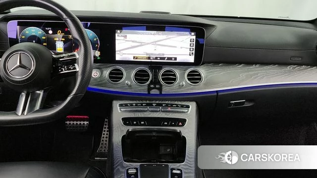 Mercedes-Benz E-Class W213 2021 Белый из Кореи, фото 5