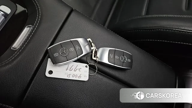 Mercedes-Benz GLE-Class W167 2021 Красный из Кореи, фото 5