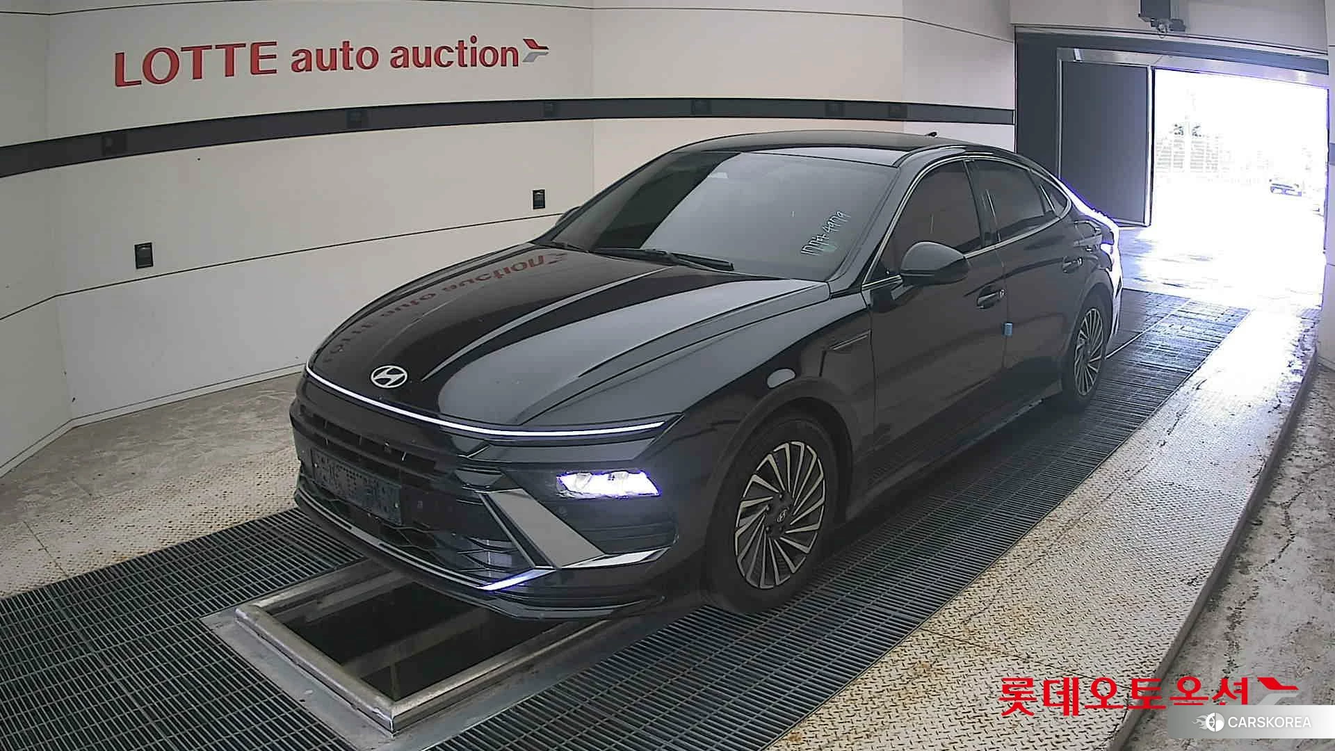 Hyundai Sonata Hybrid 2024 Черный из Кореи, фото 5