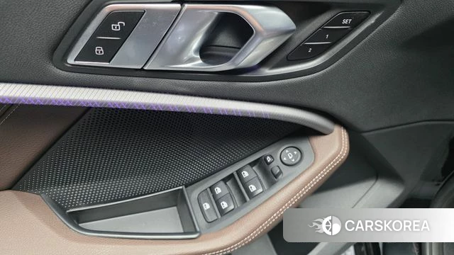 BMW 1 Series (F40) 2021 Черный из Кореи, фото 5