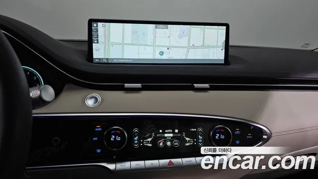 Genesis GV70 2024 Белый из Кореи, фото 5