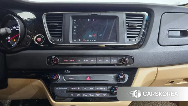 Kia The New Carnival 2019 Белый из Кореи, фото 5